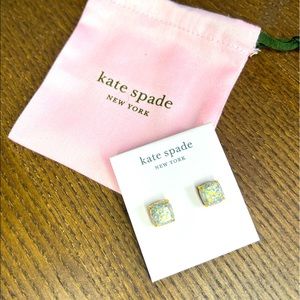 ❌SOLD❌ - BRAND NEW - Kate Spade Stud Earrings with Jewelry Bag